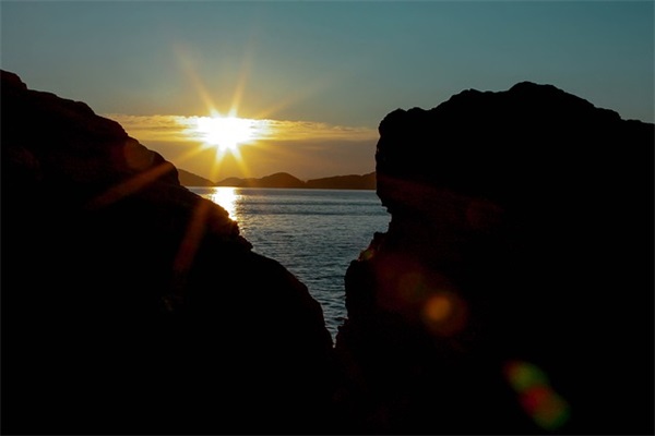 有关读书的文案(关于读书的文案句子)