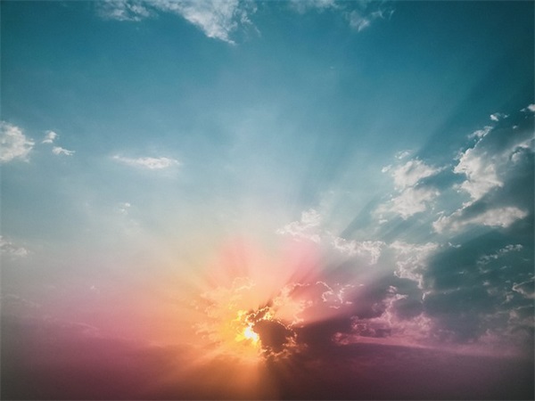 形容悲伤落泪伤感虐心句子