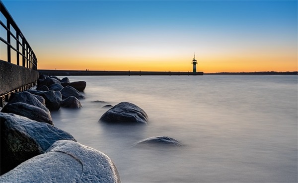 描写家乡景物的好段65句