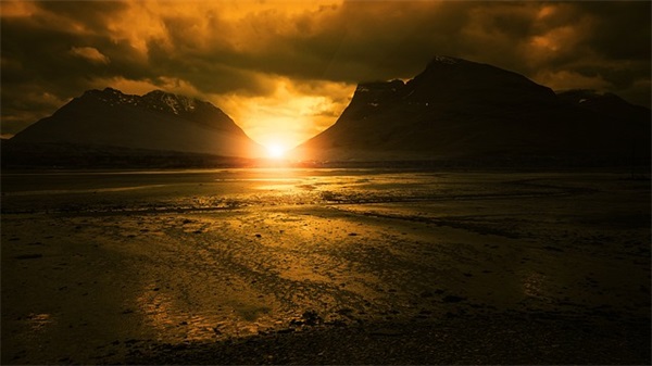 母亲对儿子大学毕业寄语 【100句精选】