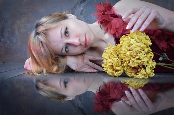 推进义务教育均衡发展标语(义务教育均衡发展标语楼体条幅图片)