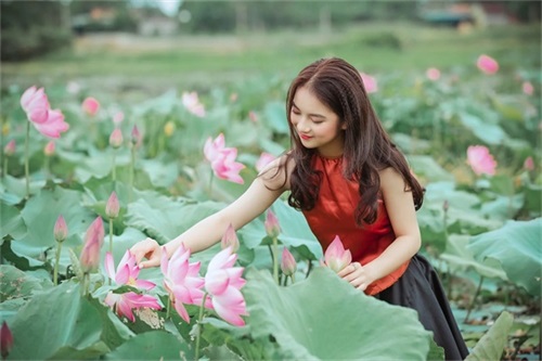 带树林的微信网名女